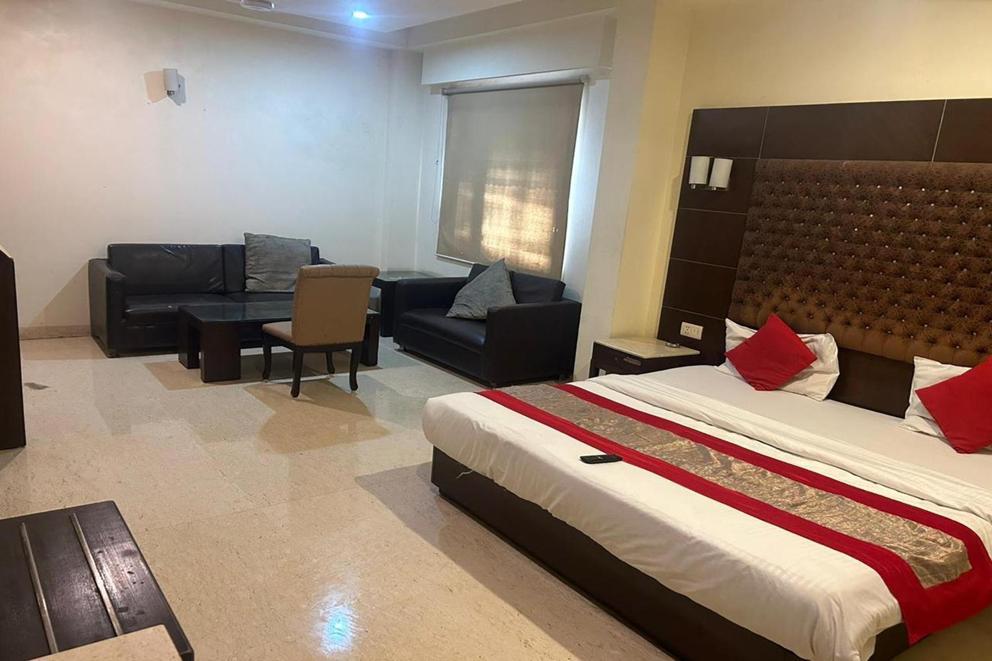 The Metropolis Guest House Near Rk Ashram Metro Station Nueva Delhi Exterior foto