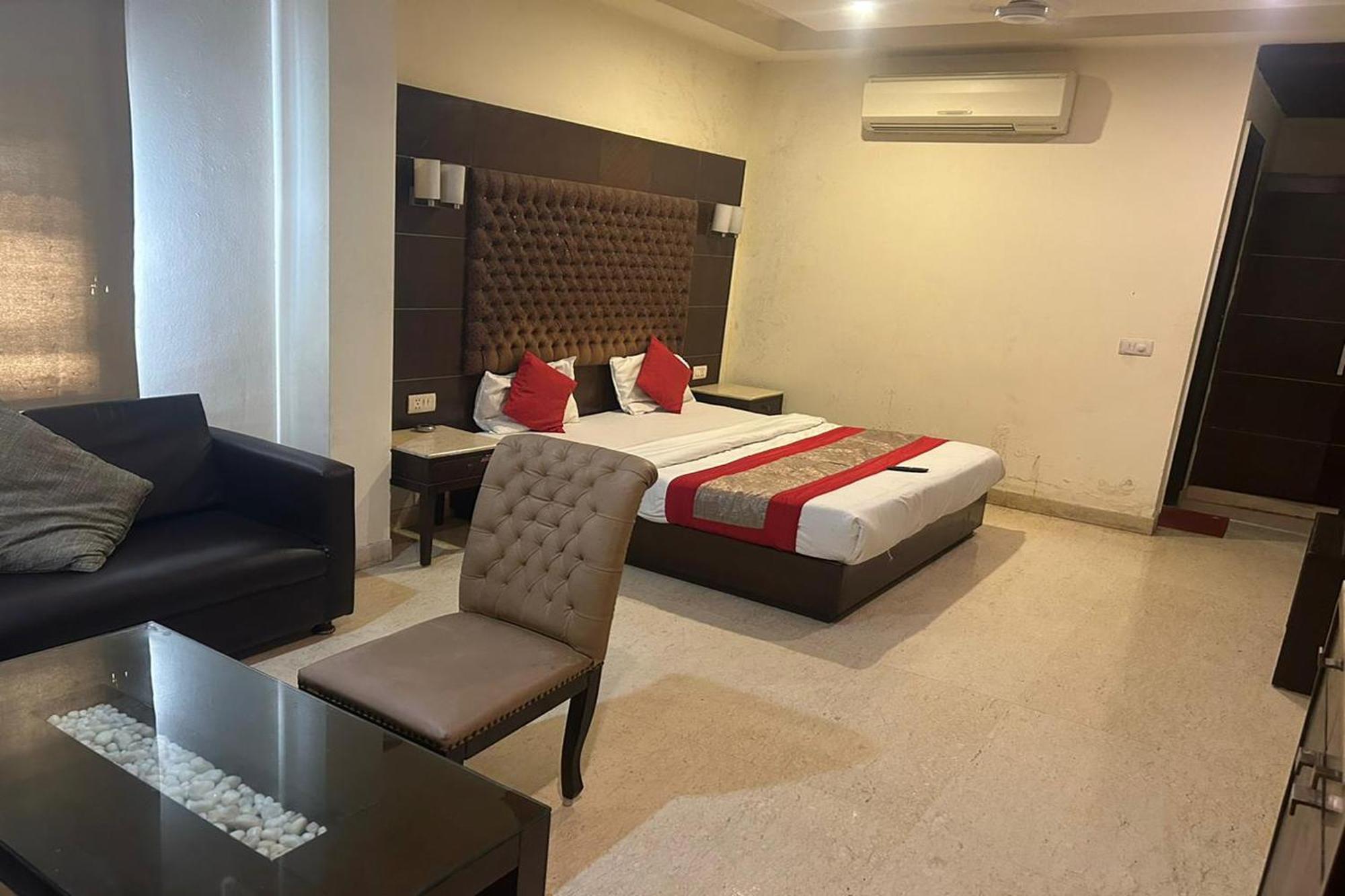The Metropolis Guest House Near Rk Ashram Metro Station Nueva Delhi Exterior foto
