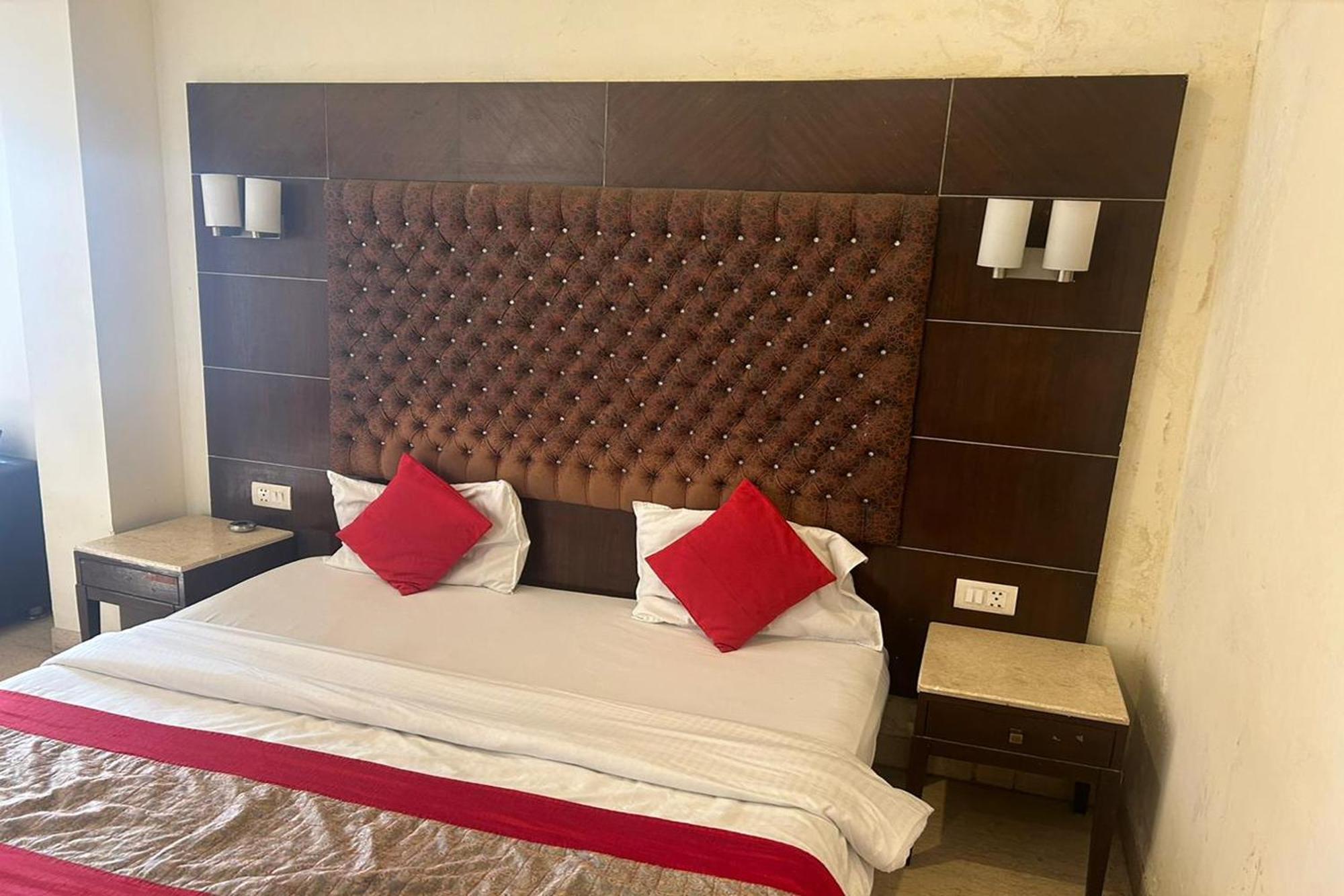 The Metropolis Guest House Near Rk Ashram Metro Station Nueva Delhi Exterior foto