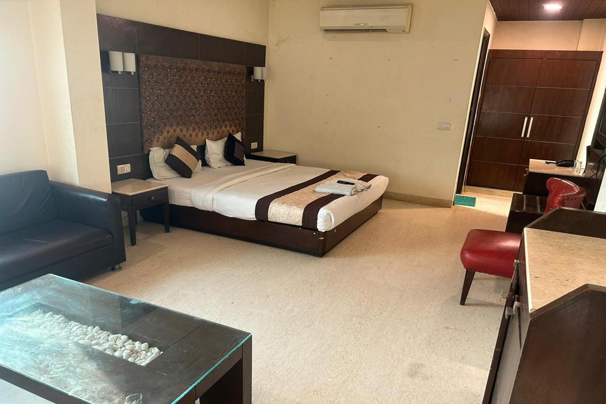 The Metropolis Guest House Near Rk Ashram Metro Station Nueva Delhi Exterior foto