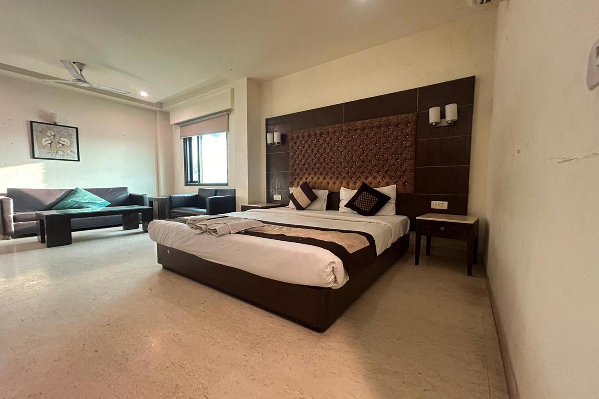 The Metropolis Guest House Near Rk Ashram Metro Station Nueva Delhi Exterior foto
