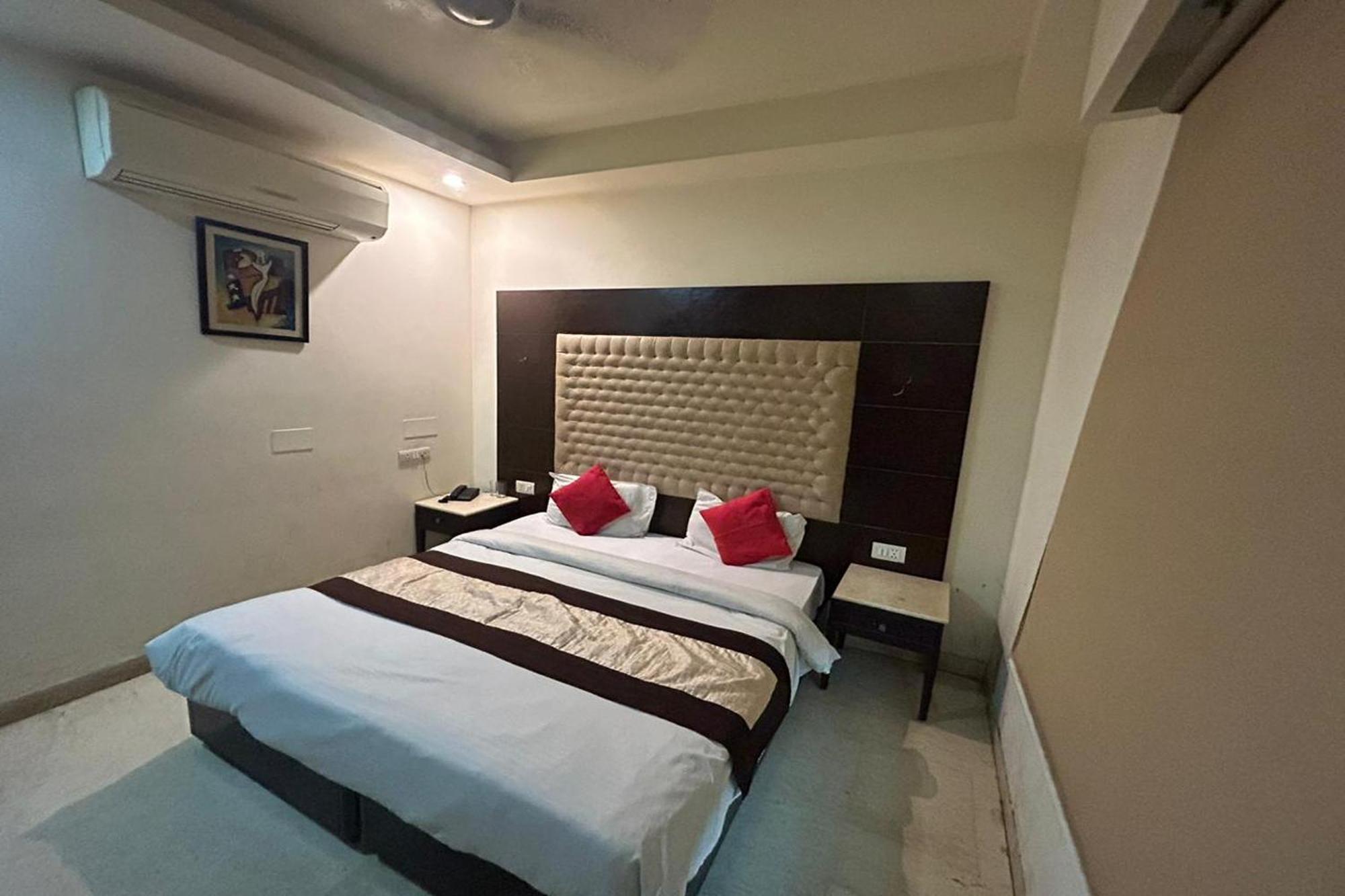 The Metropolis Guest House Near Rk Ashram Metro Station Nueva Delhi Exterior foto