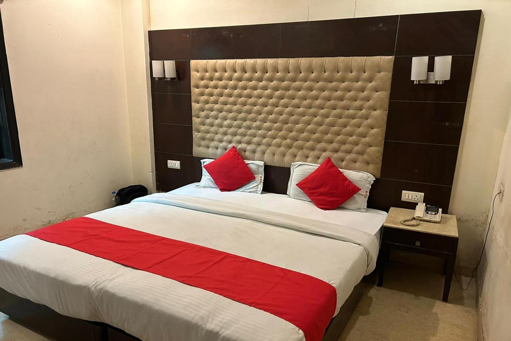 The Metropolis Guest House Near Rk Ashram Metro Station Nueva Delhi Exterior foto