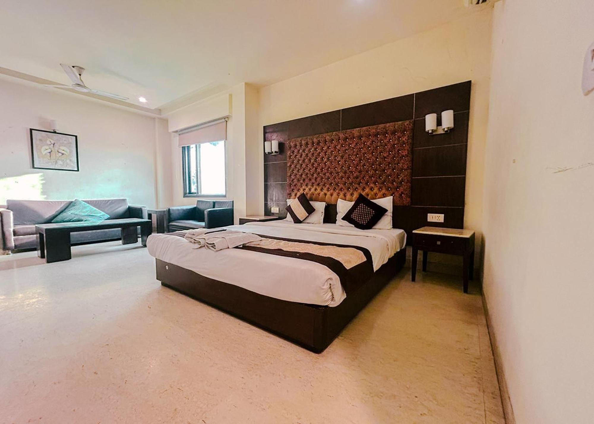 The Metropolis Guest House Near Rk Ashram Metro Station Nueva Delhi Exterior foto