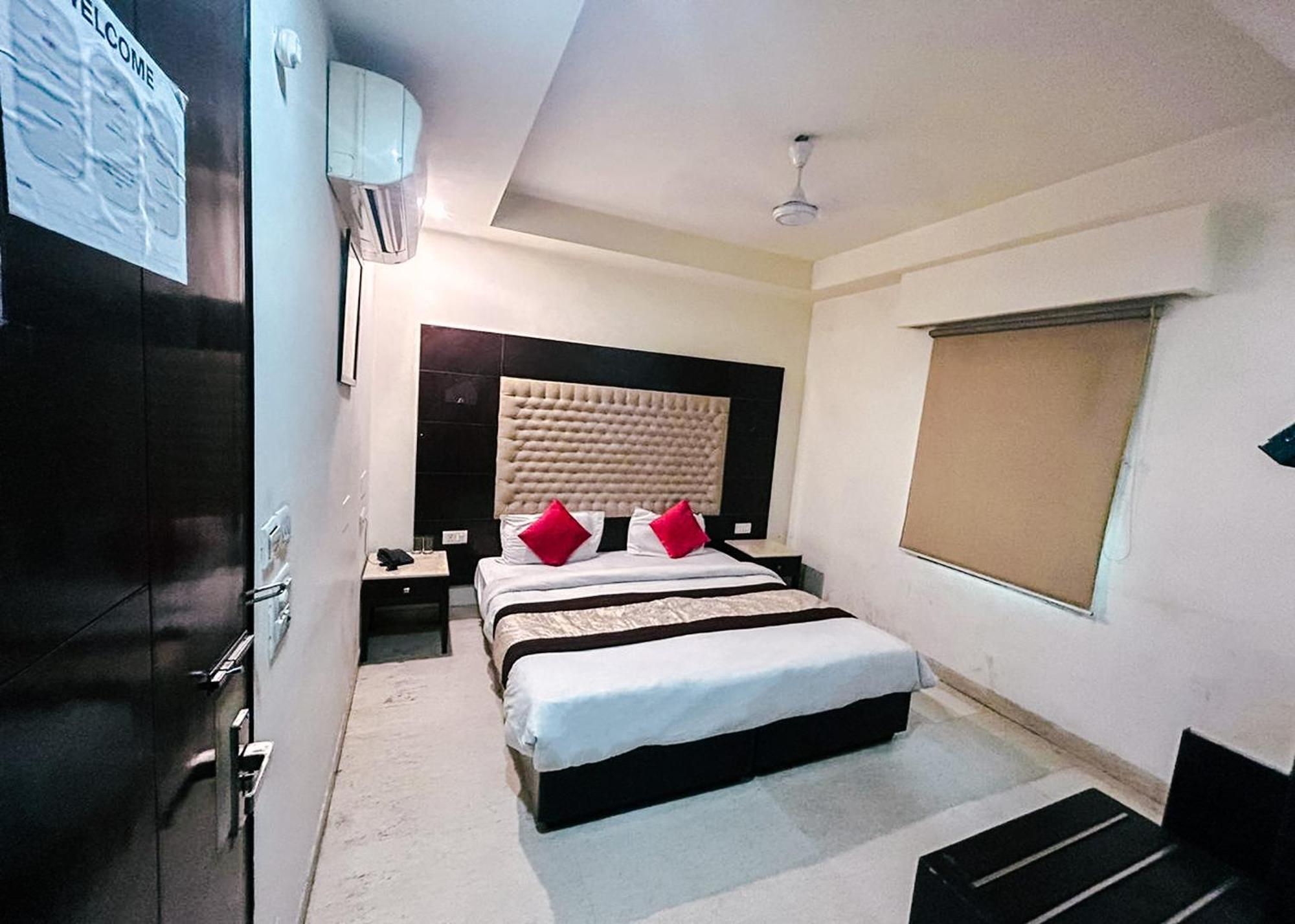 The Metropolis Guest House Near Rk Ashram Metro Station Nueva Delhi Exterior foto