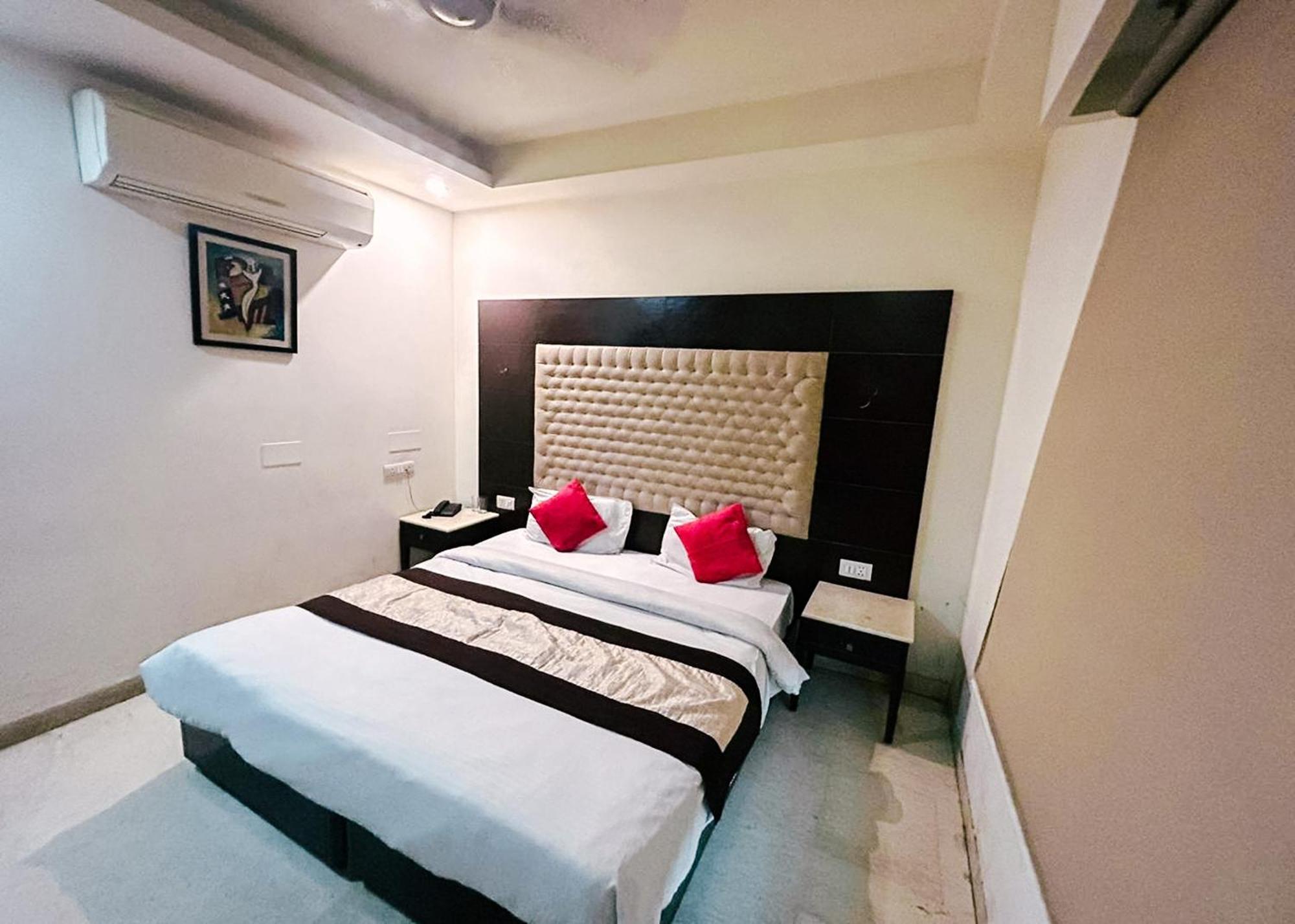 The Metropolis Guest House Near Rk Ashram Metro Station Nueva Delhi Exterior foto